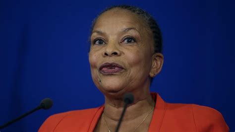 Présidentielle 2022 Christiane Taubira Envisage Dêtre Candidate