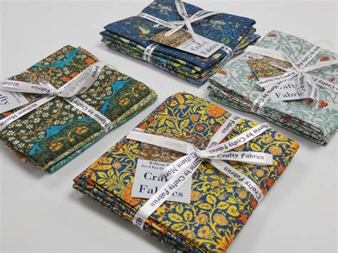 William Morris Fat Quarter Percale Cotton craft packs (4 designs per ...