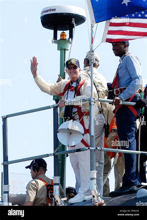 Uss jimmy carter submarine hi-res stock photography and images - Alamy