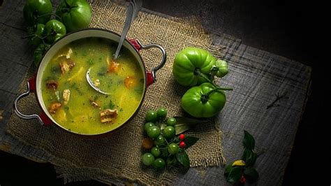 Jantar R Pido Sopa Fria De Tomate Verde Para Que Voc Possa Prepar