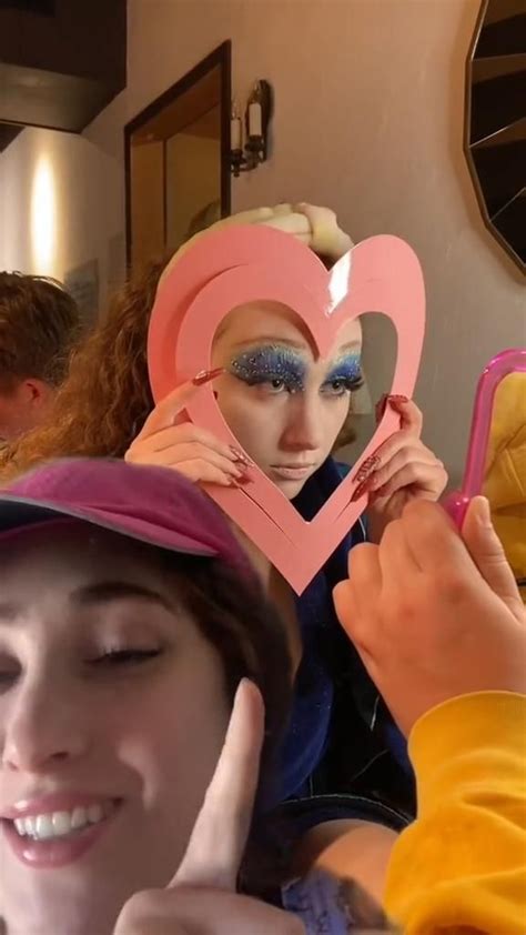 chappell roan naked in manhattan promo Vidéo en 2025