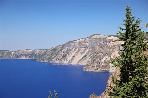 The incredible blue waters of Crater Lake on Behance