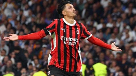 Terlalu Sering Bermain Untuk AC Milan Kondisi Fisik Reijndera Dan