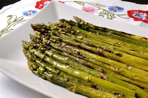 Asperges vertes grillées Ma Cuisine Santé Recette Plat végétarien