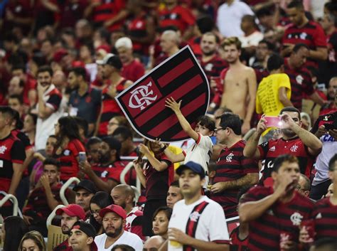 Flamengo X Internacional Mil Ingressos Vendidos E Um Setor J