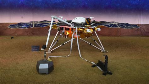 Sonda da Nasa pousa em Marte e dá primeiros passos para pesquisa