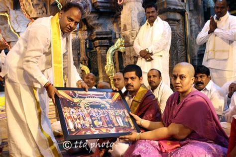 BC WELFARE EXCISE MINISTER OF ANDHRA PRADESH OFFERS PRAYERS IN