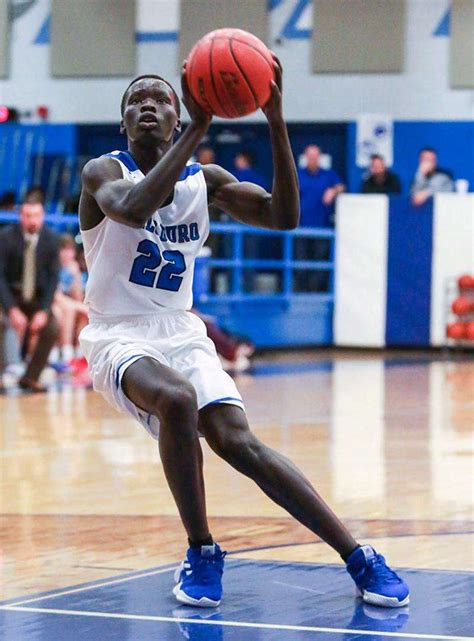 Fort Lewis College men’s basketball unveils new Skyhawks – The Durango ...