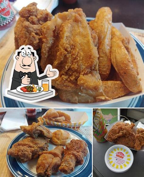 Krispy Krunchy Chicken Royal Food Mart In Forest Park Restaurant Menu And Reviews