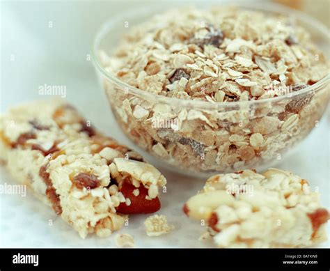 High fibre cereals hi-res stock photography and images - Alamy