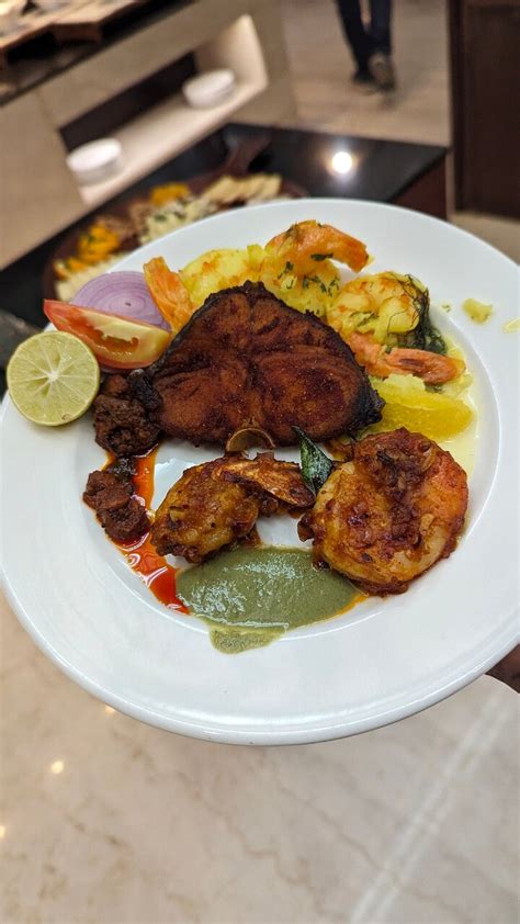 review  seafood festival le meridien kochi maradu tripadvisor