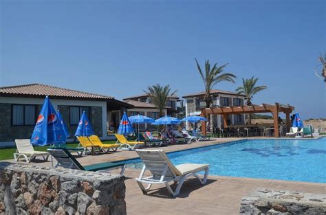 Wakacje W Ardic Agaci Holiday Village Na Cyprze Z Oasis Tours Wczasy