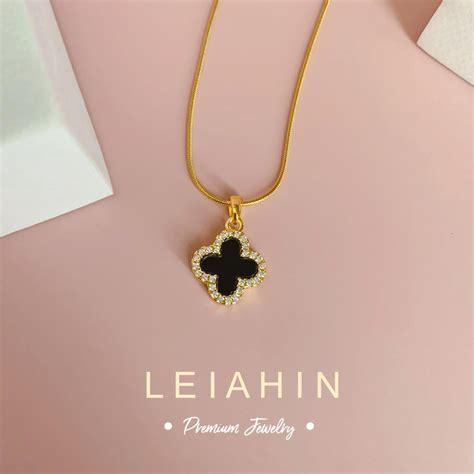 LEIAHIN 18k Gold Clover Necklace Four Leaf Diamond Pendant Emas 916