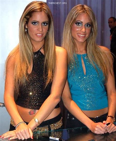 11 Famous Celebrity Twins | TheRichest