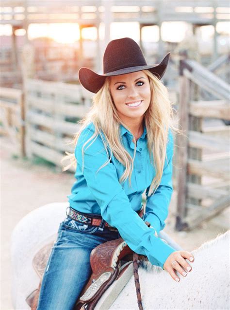 Pin On Cowgirlsrodeo And Country Girls