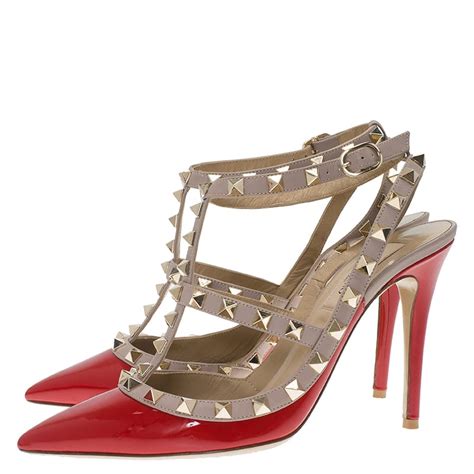 5 Pairs of Iconic Shoes Every Woman Should Own