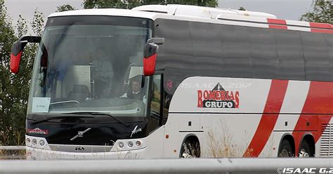 Camiones Y Autobuses En Castilla Y Le N N Beulas Aura Volvo