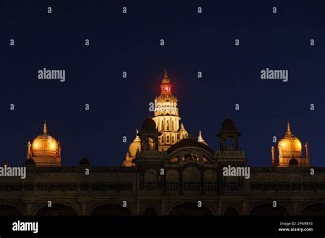 India, Karnataka, Mysore, Mysore Palace, light and sound show Stock Photo - Alamy