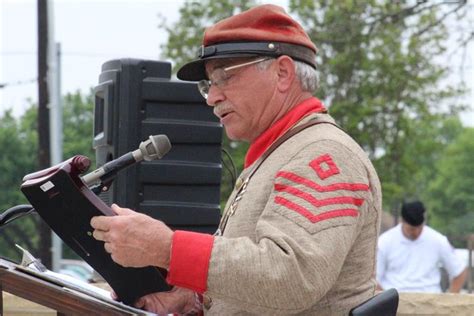 City’s namesake statue unveiled | Local News | cleburnetimesreview.com