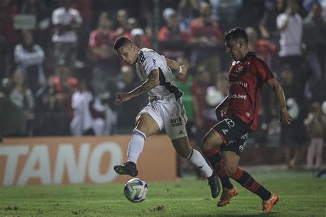 Coudet perde a paciência gramado em jogo do Atlético MG Portal do