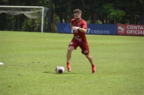 Elenco Da Lusa Treina Jogadas De Contra Ataque Nesta Quarta Feira