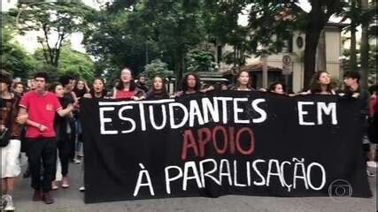 Protestos E Paralisa Es Contra Cortes Na Educa O Ocorrem Em Todos Os