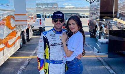 Ryan Blaney Girlfriend Gianna Tulio Age, Height, Wiki, Instagram