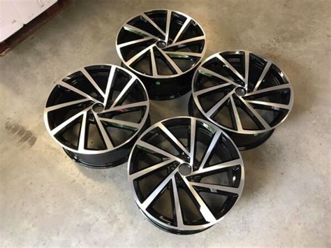 19″ Vw Golf R Spielberg Style Wheels Gloss Black Machined Cmwheels