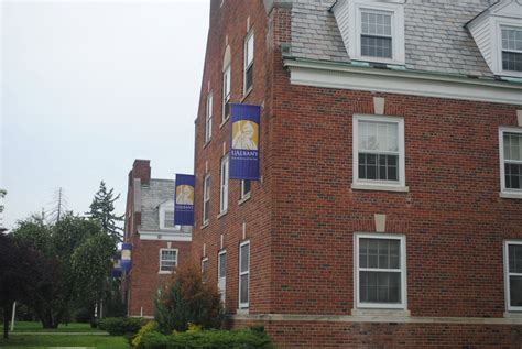 Alumni Quad University At Albany