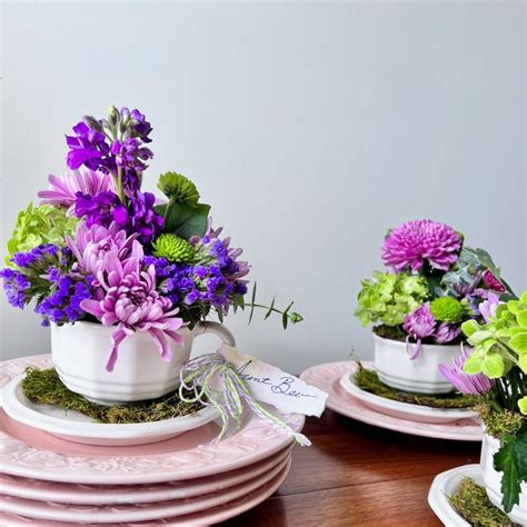 Make Easy Cup & Saucer Flower Arrangements for Your Guests - South House Designs