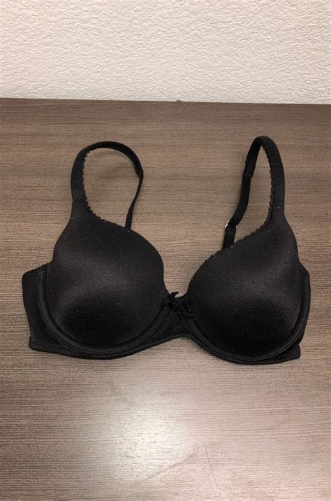 Gently Used 32d Victoria Secret Bra Lined Demi Super Comfy Bra Bra