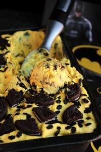 Batman Ice Cream - Banana and Chocolate Cookie Ice Cream {No Ice Cream ...