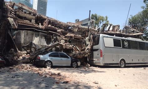 Video Se Derrumba El Edificio Del Emblem Tico Centro De Espect Culos