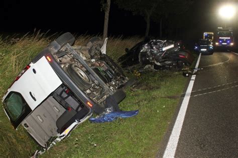 Schwerer Verkehrsunfall Mit Personenschaden Auf Der B255 Zwischen