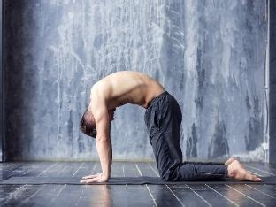 Major Benefits Of Yoga For Men Startrightyoga