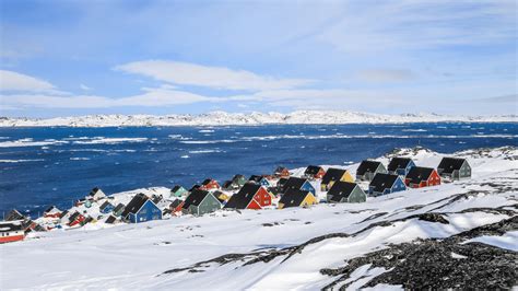 Who Are the Inuit People: Cultures and Traditions of the Arctic