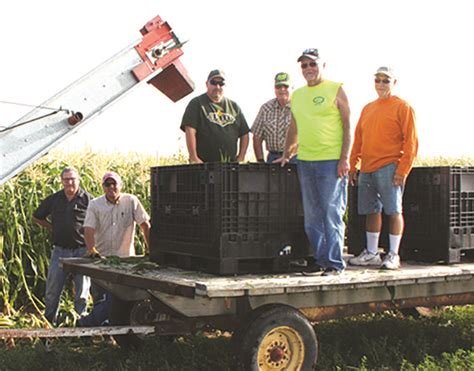 Bunting Corn Harvest To Aid Food Bank The Paper On Line