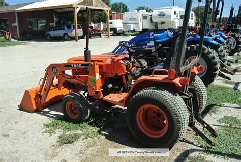 17hp 4wd Kubota B7200 Tractor W Loader Bucket Turf Tires Farm