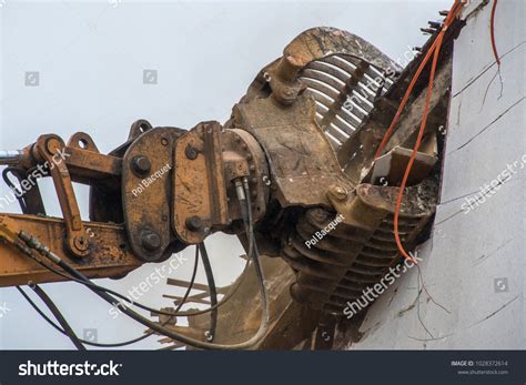 Building Demolition Mechanical Excavator Stock Photo 1028372614 | Shutterstock