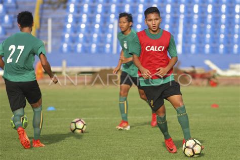 Pemain Baru Sriwijaya Fc Antara Foto