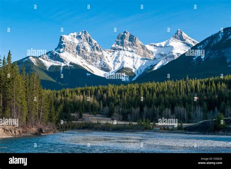 Three Sisters Alberta Hi Res Stock Photography And Images Alamy