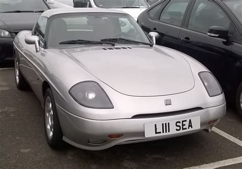 Curbside Outtake Fiat Barchetta Its All In The Details