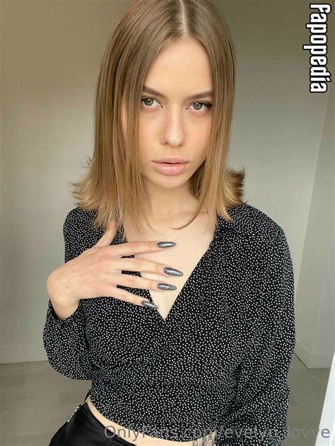 Evelyn Lovve Nude OnlyFans Leaks Photo Fapopedia