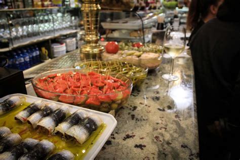 Private and Small Group Madrid Food and Tapas Tour - Context Travel