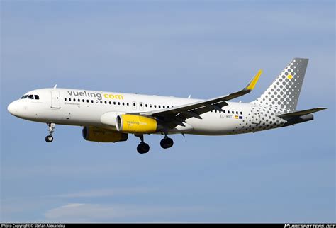 Ec Mbt Vueling Airbus A Wl Photo By Stefan Alexandru Id