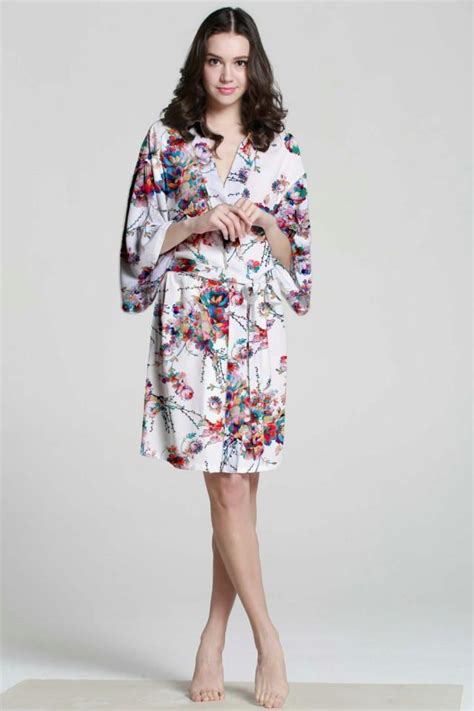 F07187 White Cotton Robe Floral Silk Robe Plus Size Bath Robe Dressing