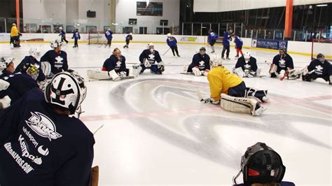 Ice Hockey Camps Goalie Action Switzerland And Usa