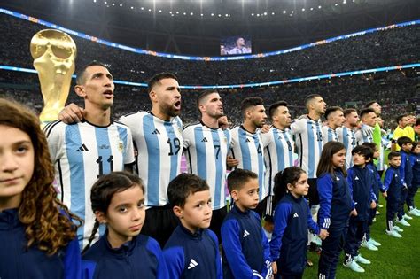 Qatar 2022 Esta Medianoche Previa A La Final El Himno Nacional