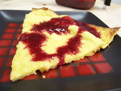 Bellinghome Oven Baked Pancake With Homemade Raspberry Sauce