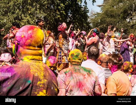 Celebrating Holi A Hindu Festival Celebrating Spring And Love With